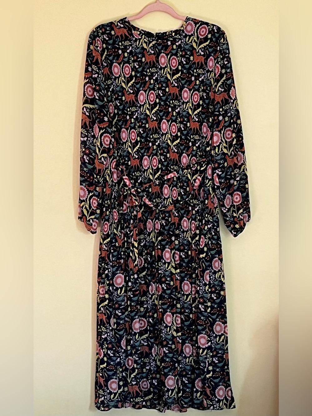 Boden pleated floral print dress. With cats!